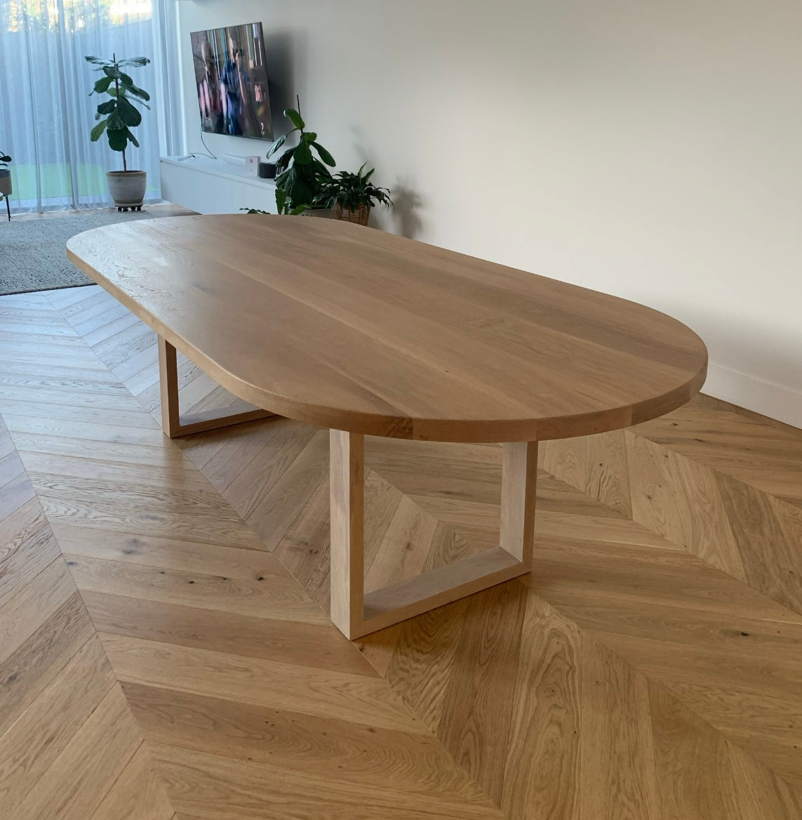 Bel Air Dining Table