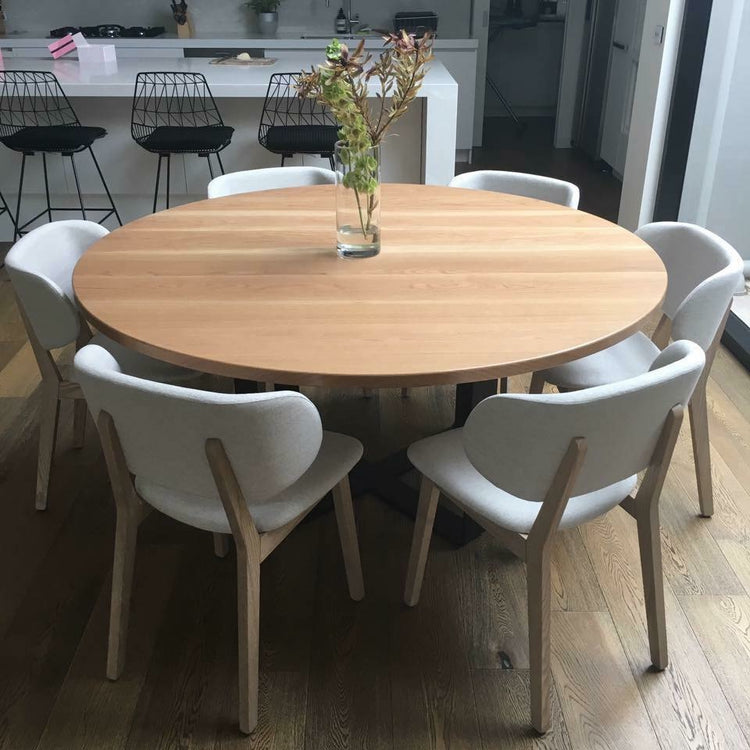 What Is the Best Wood for a Dining Table? - Lumber Furniture