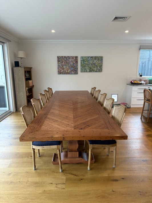 Maison Dining Table